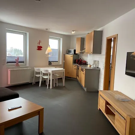 Geraeumiges Mit Balkon In